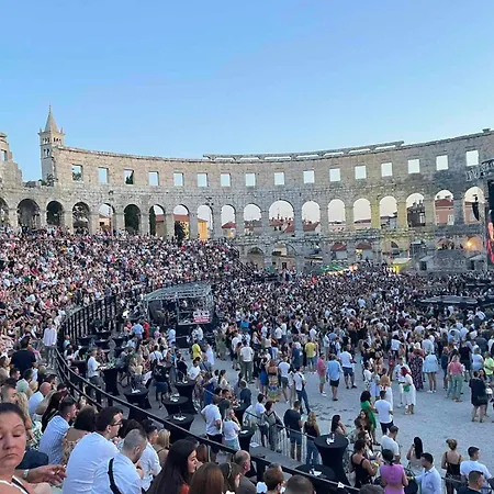 Arenaapp Pola